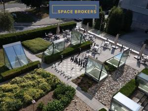 Pronájem kanceláře, Praha - Dejvice, Evropská, 1000 m2