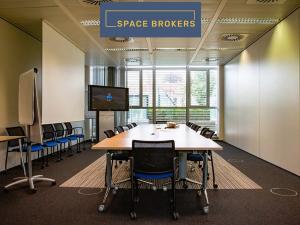 Pronájem kanceláře, Praha - Dejvice, Evropská, 1000 m2