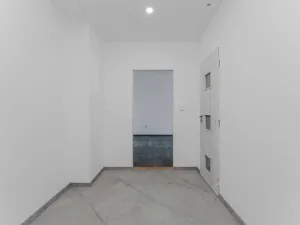Pronájem bytu 2+1, Hradec Králové, náměstí Svobody, 70 m2