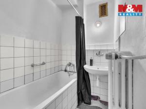 Prodej bytu 2+1, Pardubice - Zelené Předměstí, Sukova třída, 62 m2