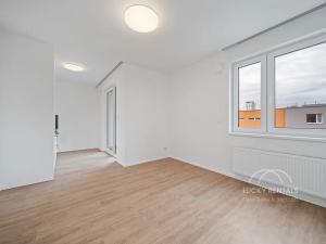 Pronájem bytu 2+kk, Praha - Chodov, Líbalova, 42 m2