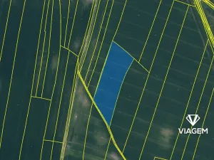 Prodej podílu pole, Dobrovice, 7666 m2