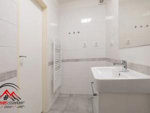 Pronájem bytu 2+kk, Ostrava, Československé armády, 64 m2