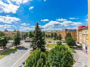 Pronájem bytu 1+kk, Hradec Králové, náměstí Svobody, 30 m2