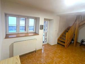 Prodej rodinného domu, Ohníč, 300 m2