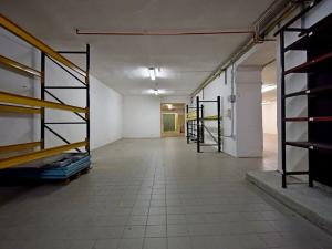 Pronájem skladu, Praha - Libuš, Libušská, 1400 m2