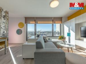 Prodej bytu 2+kk, Praha - Vysočany, Sousedíkova, 49 m2