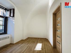 Prodej obchodního prostoru, Jihlava, Lazebnická, 72 m2
