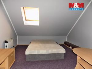 Pronájem bytu 1+kk, Teplice, U nádraží, 30 m2