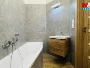 Prodej bytu 4+kk, Jihlava, Lazebnická, 72 m2