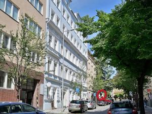 Pronájem bytu 1+kk, Praha - Vinohrady, Záhřebská, 30 m2