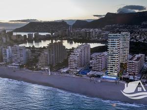 Prodej bytu 3+kk, Calp, Španělsko, 63 m2