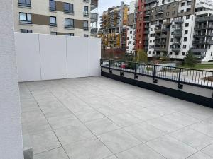 Pronájem bytu 2+kk, Praha - Vysočany, Pod Harfou, 55 m2