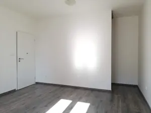 Pronájem bytu 3+kk, Praha - Holešovice, Na Maninách, 77 m2
