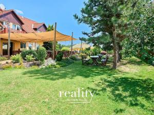 Prodej ubytování, Jevišovice, 1530 m2