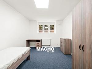 Pronájem bytu 2+1, Praha - Michle, Na dědinách, 50 m2