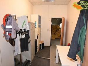 Pronájem skladu, Ostrava, Výškovická, 907 m2