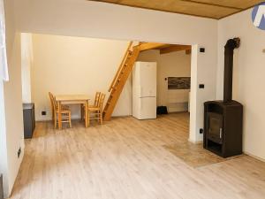 Pronájem bytu 2+kk, Vimperk, náměstí Svobody, 45 m2