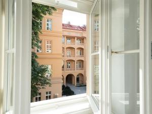 Pronájem bytu 3+kk, Praha, Karoliny Světlé, 90 m2