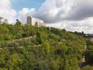 Prodej půdního prostoru, Praha - Žižkov, Husitská, 126 m2