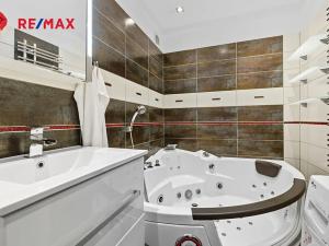 Prodej bytu 4+kk, Praha - Stodůlky, Klukovická, 86 m2