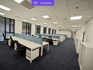 Pronájem kanceláře, Praha - Karlín, Rohanské nábřeží, 300 m2