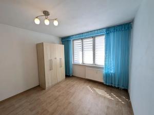 Pronájem bytu 2+kk, Kraslice, B. Smetany, 36 m2