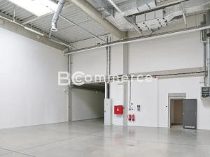 Pronájem skladu, Moravany, Modřická, 378 m2