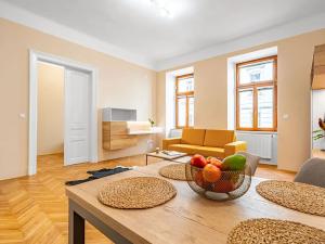 Pronájem bytu 2+kk, Brno, Skřivanova, 57 m2