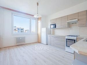 Pronájem bytu 3+1, Pardubice, Lonkova, 88 m2