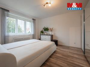 Prodej bytu 3+1, Týnec nad Sázavou, Jílovská, 61 m2