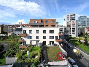 Pronájem bytu 2+kk, Praha - Holešovice, V háji, 58 m2