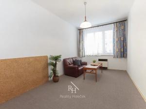Pronájem bytu 3+kk, Praha - Bubeneč, Lotyšská, 77 m2