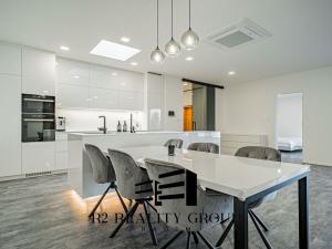 Prodej rodinného domu, Kostelec na Hané, Palackého, 220 m2