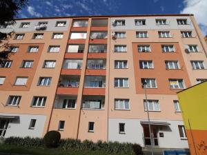 Prodej bytu 2+1, Karlovy Vary, Krymská, 54 m2