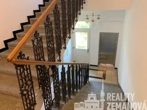 Pronájem bytu 1+1, Praha - Vinohrady, Korunní, 40 m2