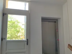 Pronájem bytu 1+1, Praha - Vinohrady, Korunní, 40 m2
