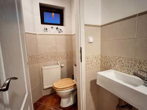 Pronájem bytu 2+kk, Náchod, Českoskalická, 70 m2