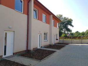Pronájem bytu 2+kk, Statenice, U Velazu, 47 m2