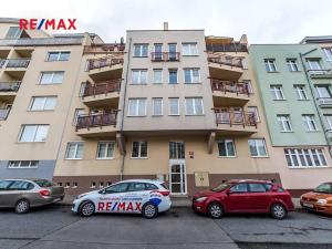 Pronájem bytu 1+kk, Praha - Kunratice, Velké Kunratické, 34 m2