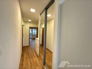 Pronájem bytu 1+1, Zlín, Potoky, 37 m2