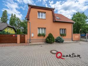 Prodej rodinného domu, Praha - Uhříněves, U Nadýmače, 279 m2
