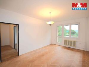 Prodej bytu 3+1, Krnov, Jiráskova, 75 m2