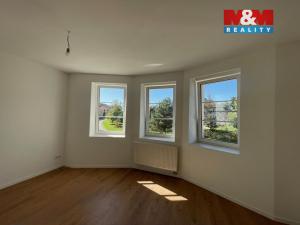 Pronájem obchodního prostoru, Ostrava - Petřkovice, Hlučínská, 200 m2