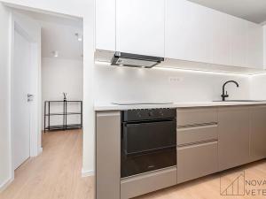 Prodej bytu 5+kk, Praha - Černý Most, Vybíralova, 104 m2
