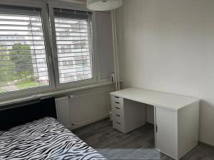 Pronájem pokoje, Praha - Řepy, Nevanova, 19 m2
