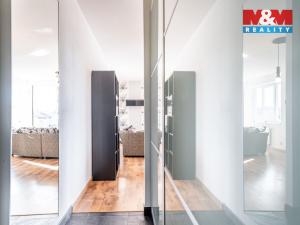 Prodej bytu 3+kk, Praha - Řeporyje, Dělená, 80 m2
