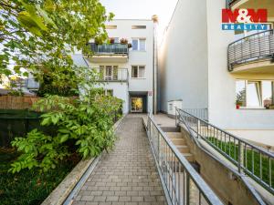 Prodej bytu 3+kk, Praha - Řeporyje, Dělená, 80 m2