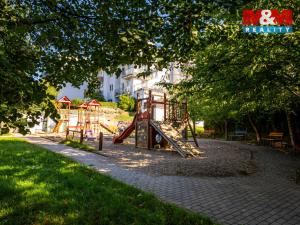 Prodej bytu 3+kk, Praha - Řeporyje, Dělená, 80 m2