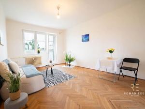 Prodej bytu 2+1, Praha - Libeň, náměstí Na Balabence, 52 m2